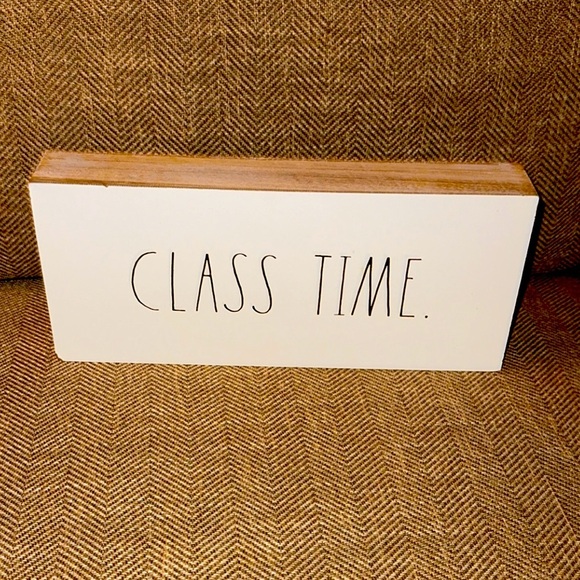 NWT Rae Dunn CLASS TIME BREAK TIME Wood Block Tabletop Sign Teachers/Classrooms - Picture 1 of 7